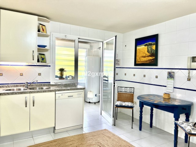 2 Slaapkamer Appartement in Bahía de Marbella