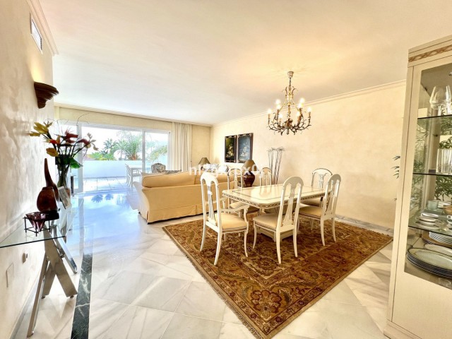 2 Slaapkamer Appartement in Bahía de Marbella