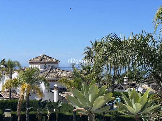 2 Slaapkamer Appartement in Bahía de Marbella