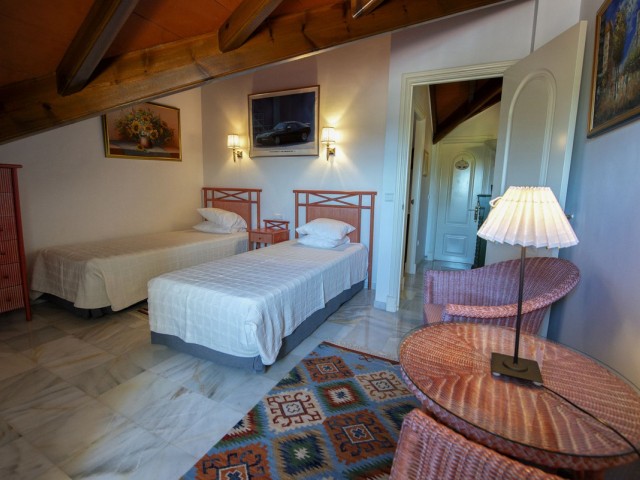 Apartamento con 4 Dormitorios  en Mijas Golf