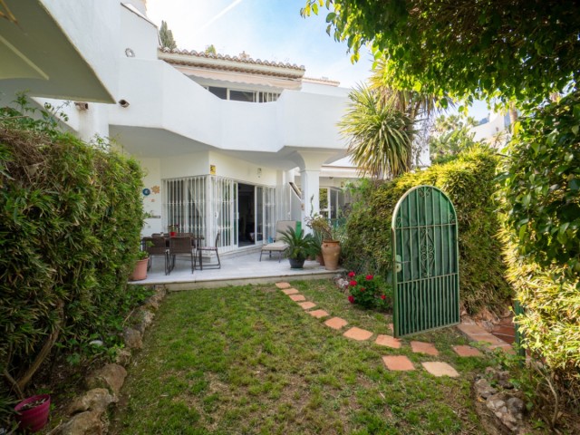 3 Bedrooms Townhouse in Sierra Blanca