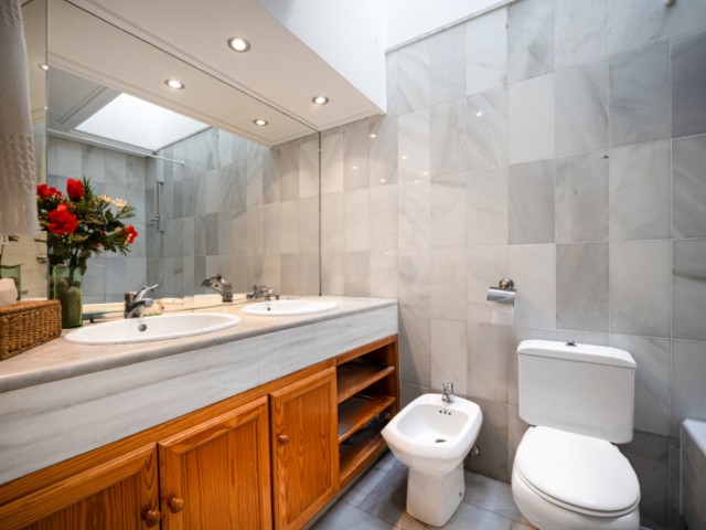 3 Makuuhuoneen Rivitalo Sierra Blanca