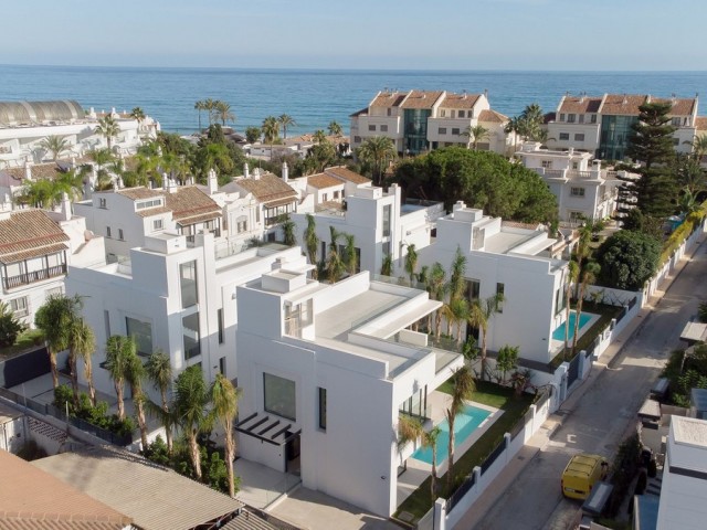 4 Soveroms Villa i The Golden Mile