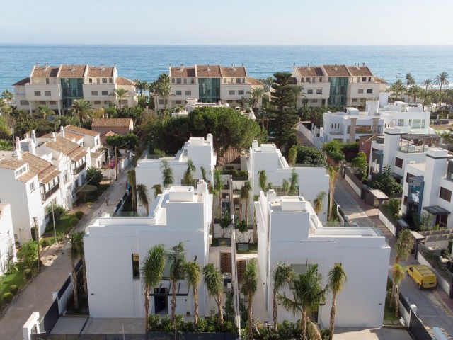 4 Soveroms Villa i The Golden Mile