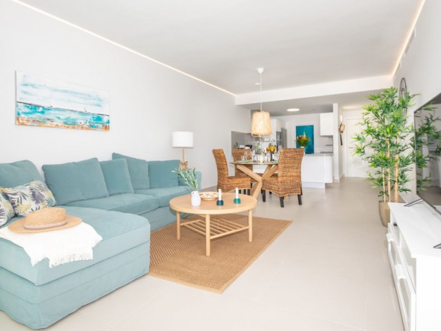 Apartamento con 2 Dormitorios  en Carvajal