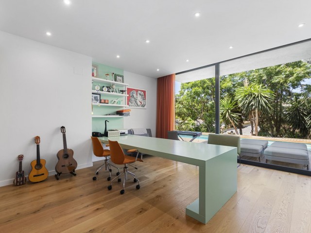 6 Slaapkamer Villa in Costabella