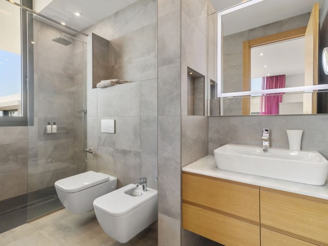 6 Slaapkamer Villa in Costabella