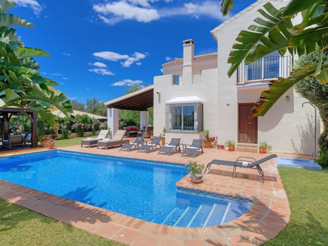 4 Makuuhuoneen Huvila Mijas Golf