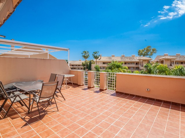 Penthouse in Elviria