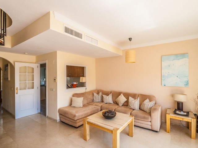 Penthouse in Elviria