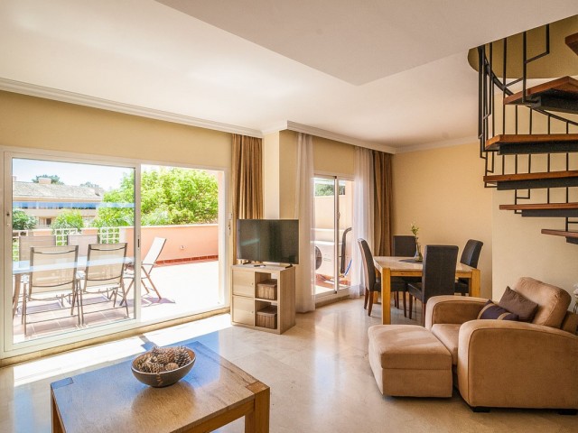 Penthouse in Elviria