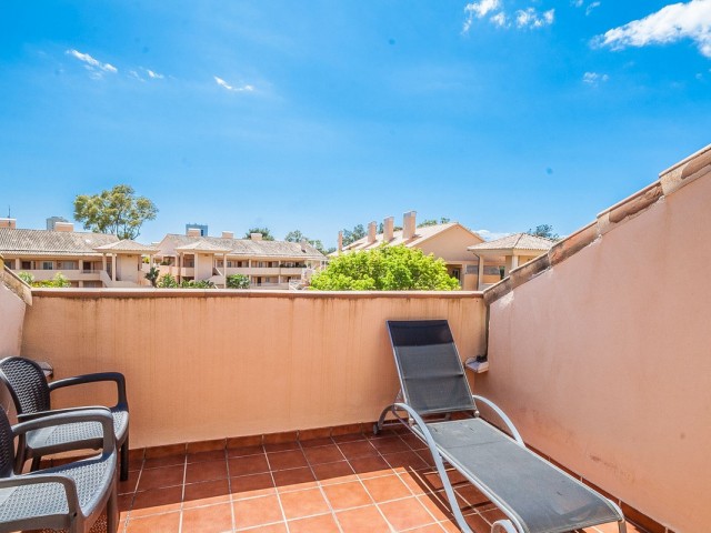 Penthouse in Elviria