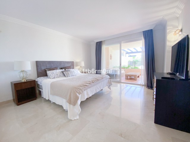 Appartement, Nueva Andalucia, R4145374