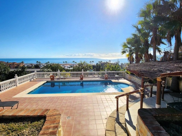 5 Makuuhuoneen Huvila La Cala de Mijas