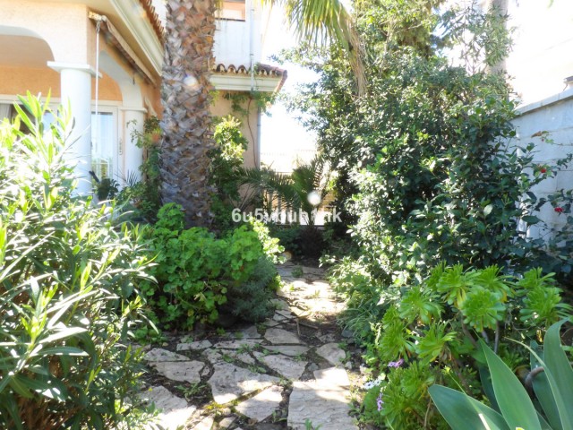 3 Makuuhuoneen Huvila Fuengirola