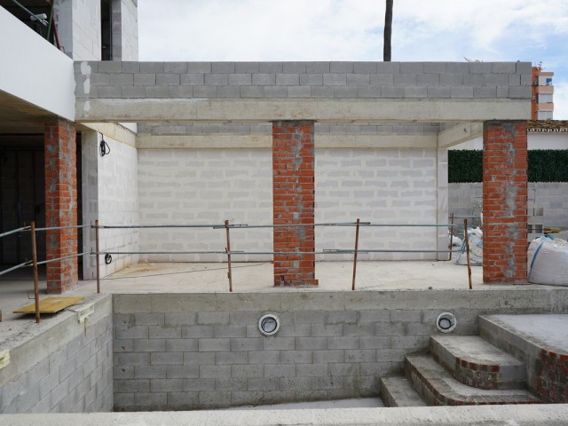 4 Bedrooms Villa in Benalmadena