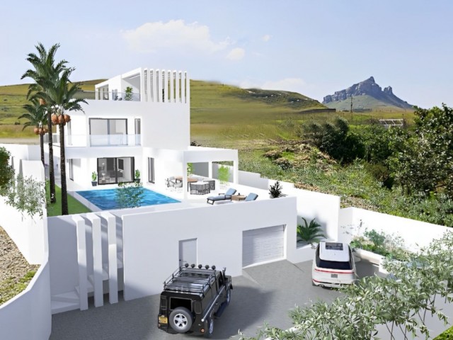 4 Bedrooms Villa in Benalmadena