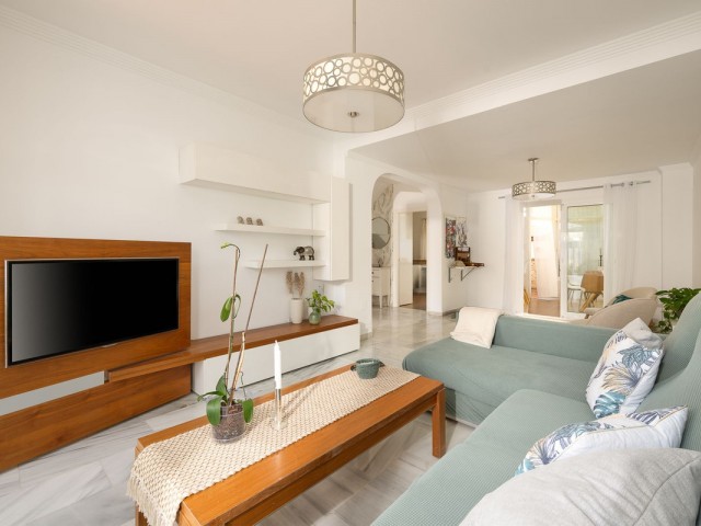 4 Bedrooms Townhouse in Fuengirola