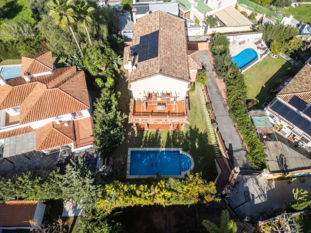 6 Bedrooms Villa in San Pedro de Alcántara