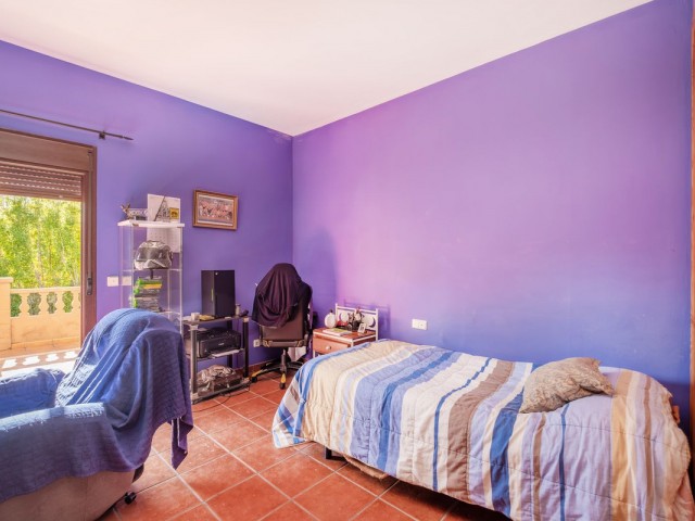 Villa avec 6 Chambres  à San Pedro de Alcántara