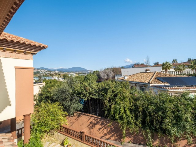 6 Sovrums Villa i San Pedro de Alcántara