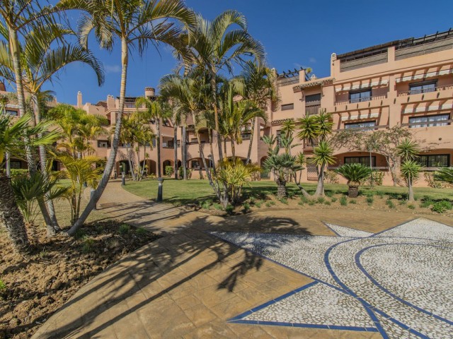Apartamento, Hacienda del Sol, R5024578