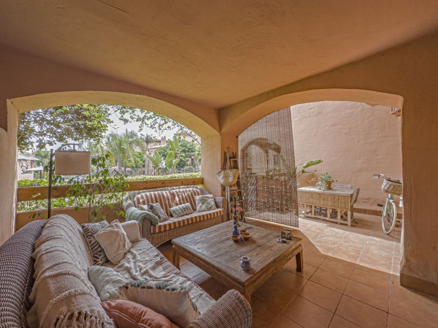 Apartment, Hacienda del Sol, R5024578