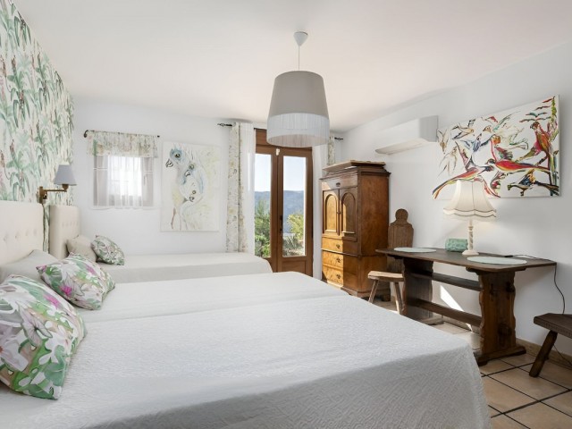 Villa avec 5 Chambres  à Málaga