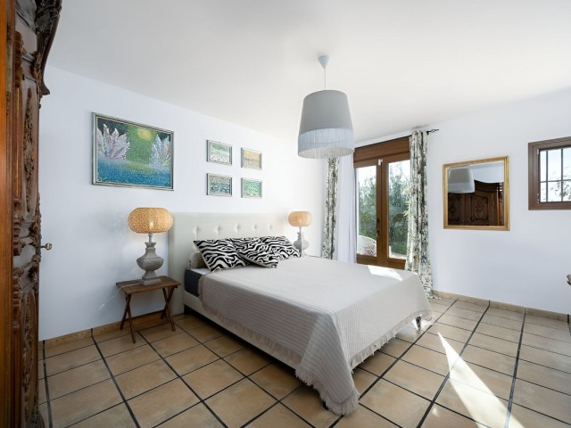 Villa avec 5 Chambres  à Málaga