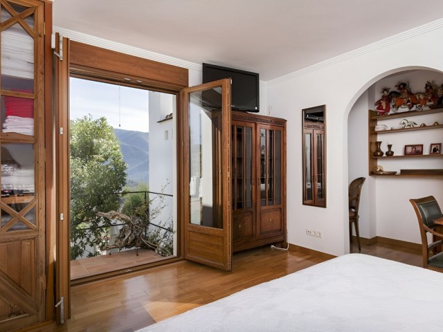 Villa avec 5 Chambres  à Málaga