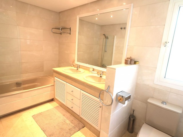 Penthouse i New Golden Mile