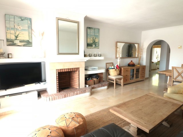 Penthouse avec 2 Chambres  à New Golden Mile