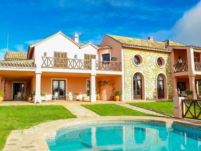 7 Bedrooms Villa in Ronda