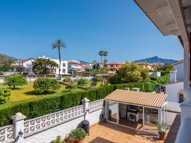 6 Bedrooms Villa in San Pedro de Alcántara
