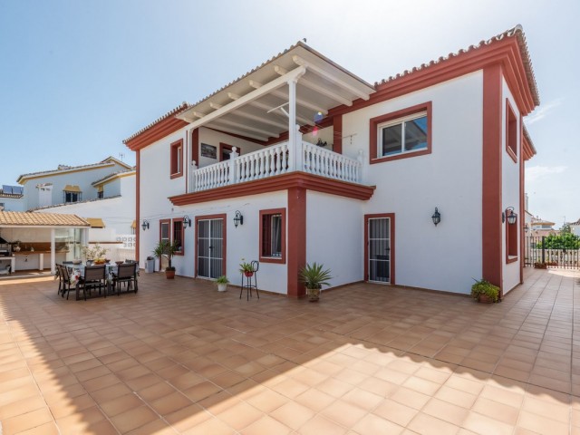 6 Sovrums Villa i San Pedro de Alcántara