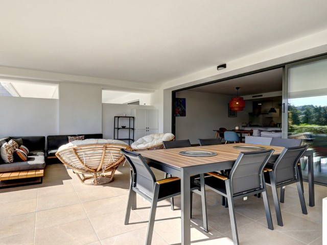 Apartamento con 3 Dormitorios  en Casares