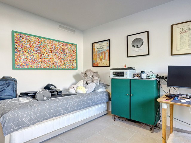 Apartamento con 3 Dormitorios  en Casares