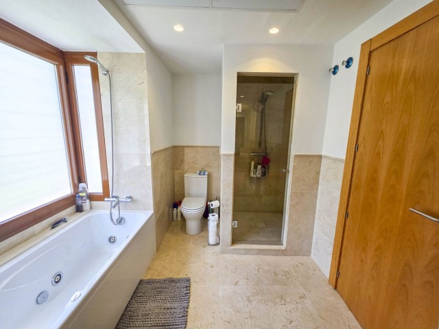 3 Slaapkamer Rijtjeshuis in Casares Playa