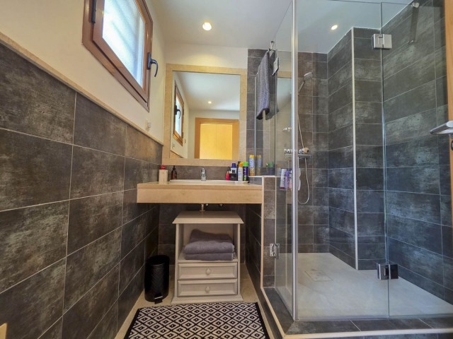 3 Slaapkamer Rijtjeshuis in Casares Playa