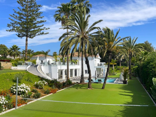 10 Schlafzimmer Villa in Atalaya