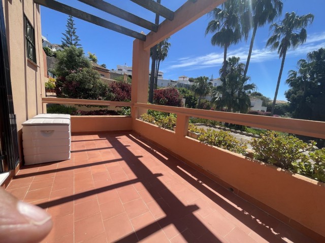 Adosado con 3 Dormitorios  en Mijas Costa