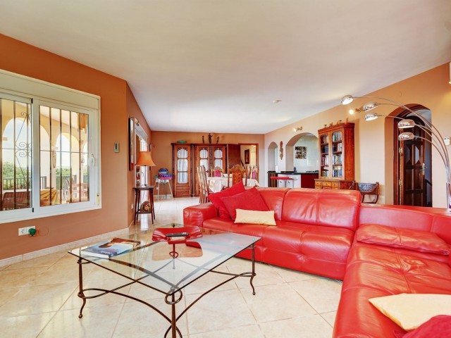 Villa, La Capellania, R5008012