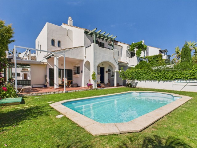 Villa Manilva - R5019097