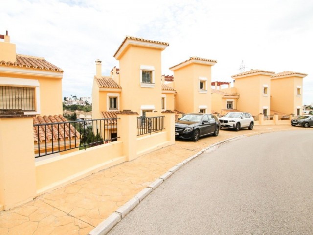 3 Bedrooms Townhouse in Riviera del Sol