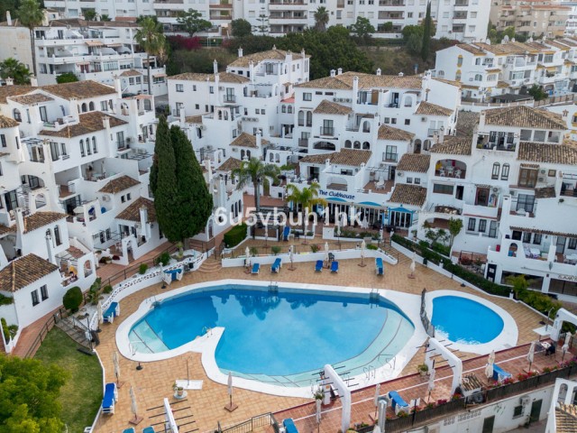 Ático con 2 Dormitorios  en Benalmadena Costa