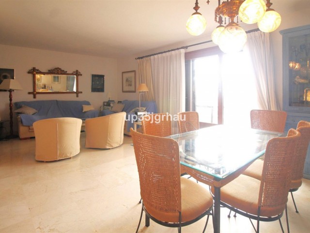Penthouse in Estepona
