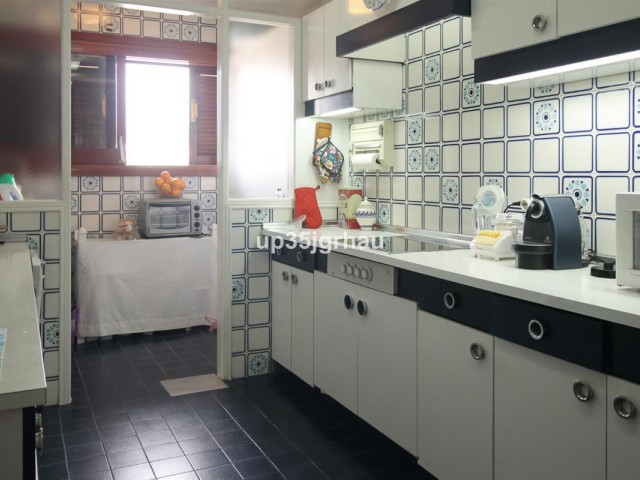 Penthouse in Estepona