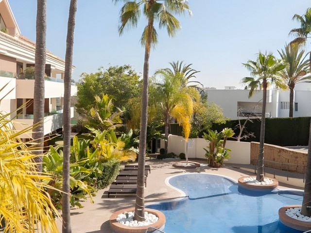 Apartment, Los Monteros, R5034787
