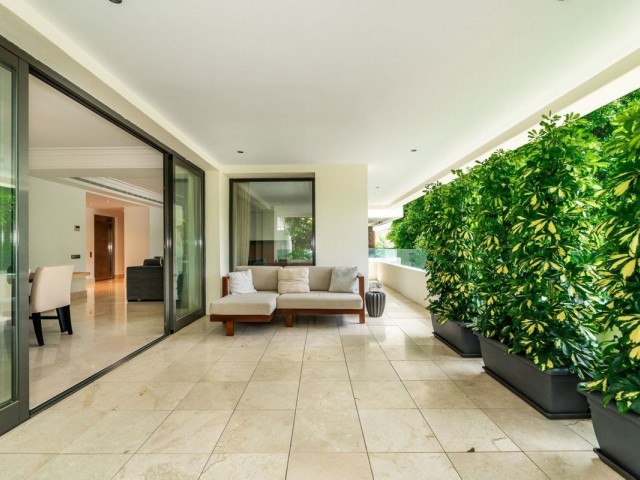 3 Bedrooms Apartment in Los Monteros