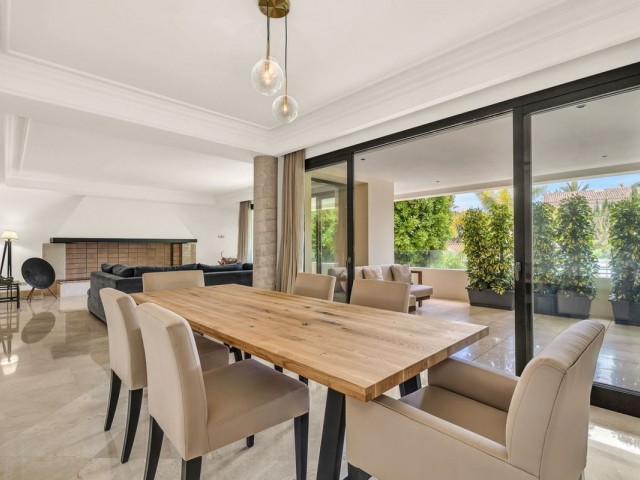 3 Bedrooms Apartment in Los Monteros